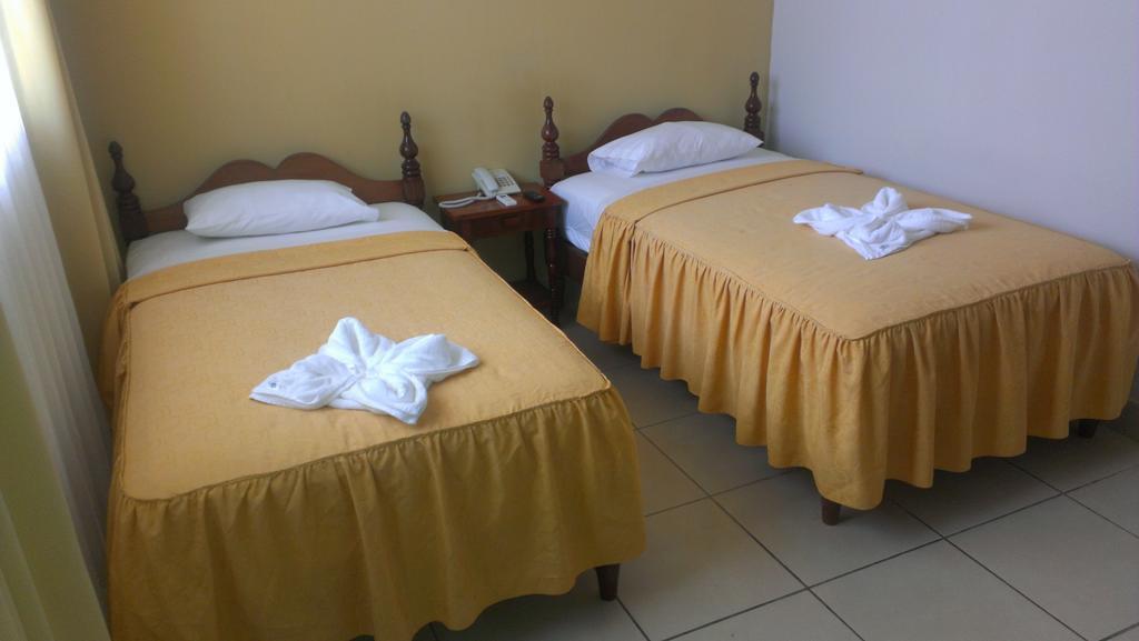 Hotel Cabana Quinta Puerto Maldonado Camera foto