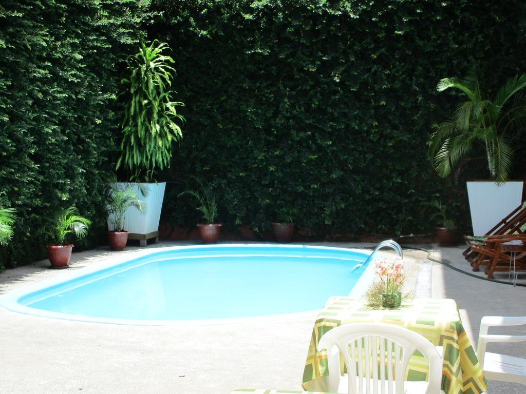 Hotel Cabana Quinta Puerto Maldonado Esterno foto
